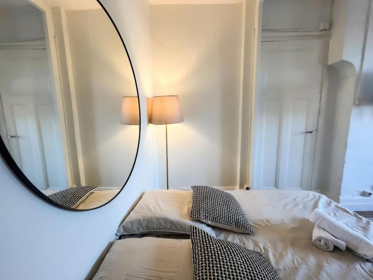 Suite Nairobi 빌뢰르반 외부 사진